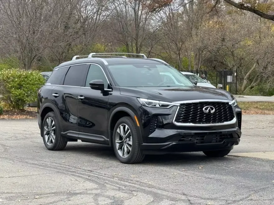 2025 Infiniti QX60 Luxe AWD photo 1