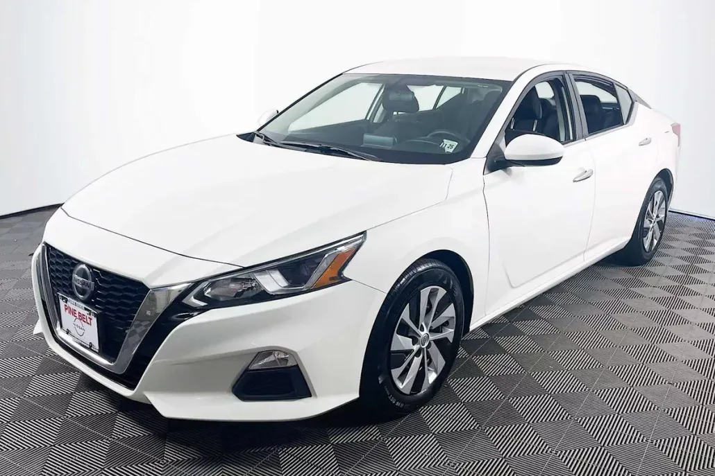 2020 Nissan Altima 2.5 S photo 1