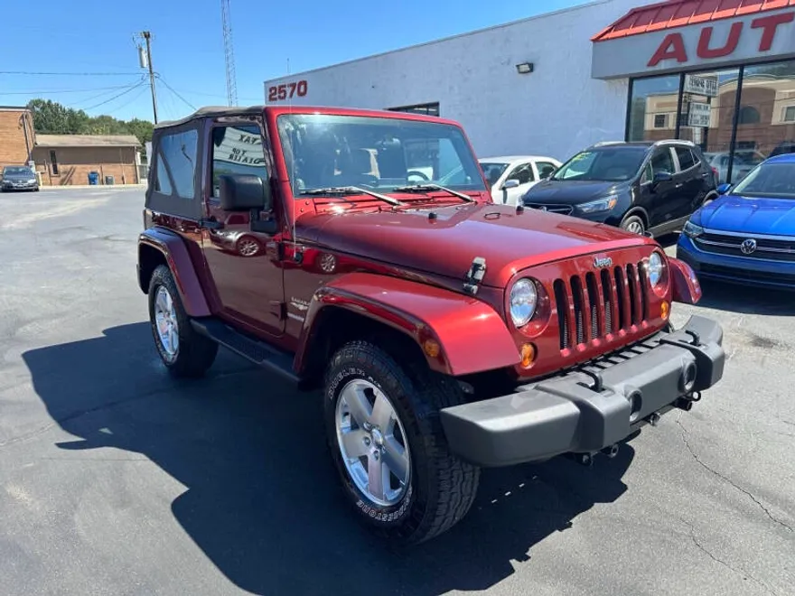 2008 Jeep Wrangler Sahara photo 1