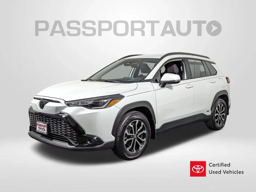 2024 Toyota Corolla Cross Hybrid S photo 1