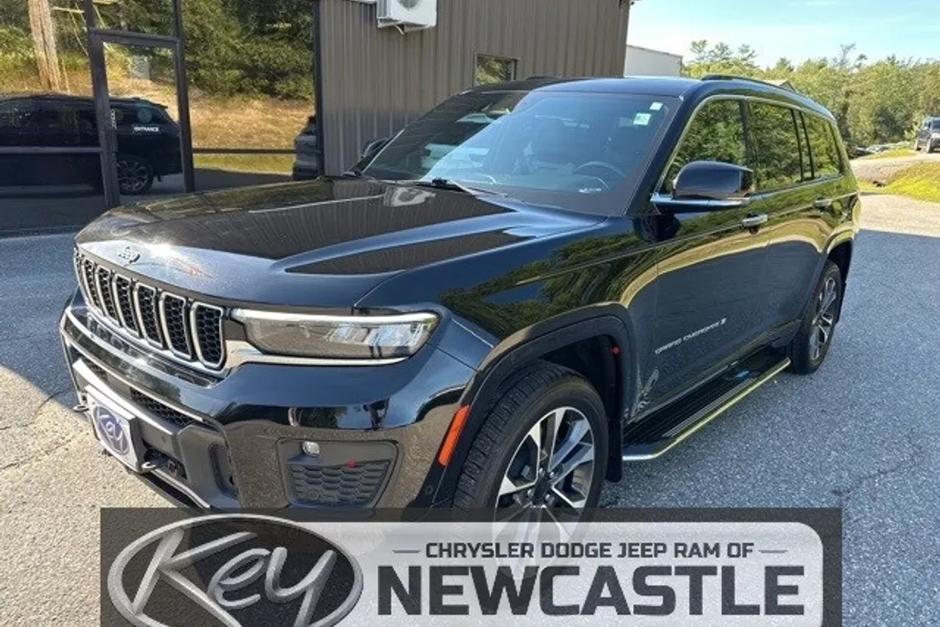 2021 Jeep Grand Cherokee Overland Sport photo 1