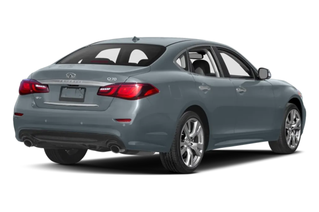 2017 Infiniti Q70 3.7 photo 1