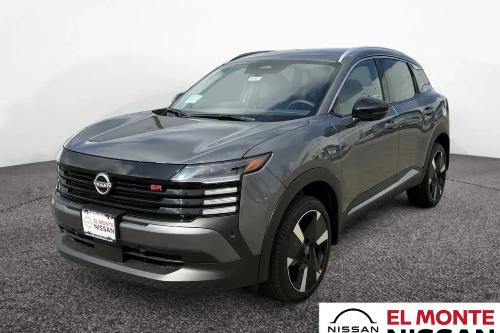 2026 Nissan Kicks SR photo 1