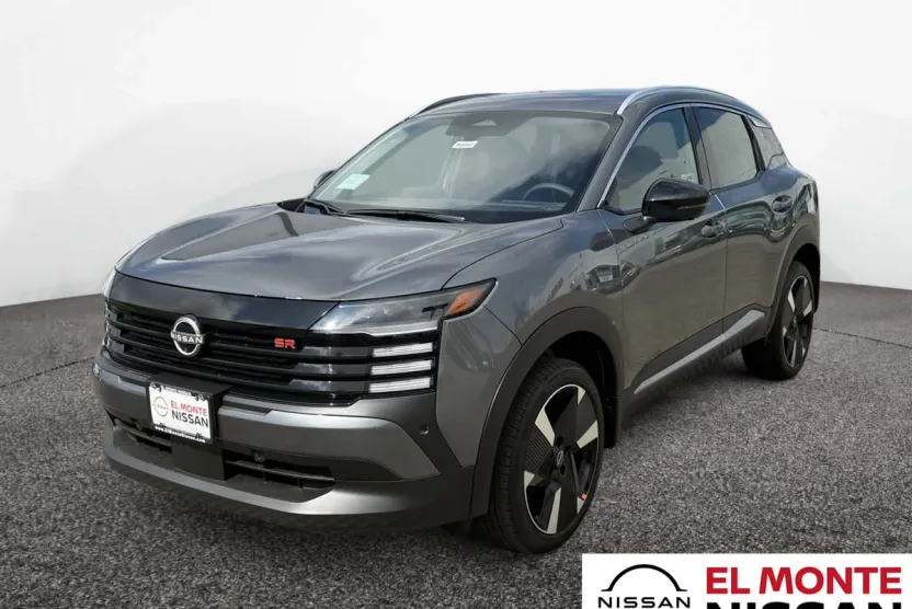 2026 Nissan Kicks SR photo 1