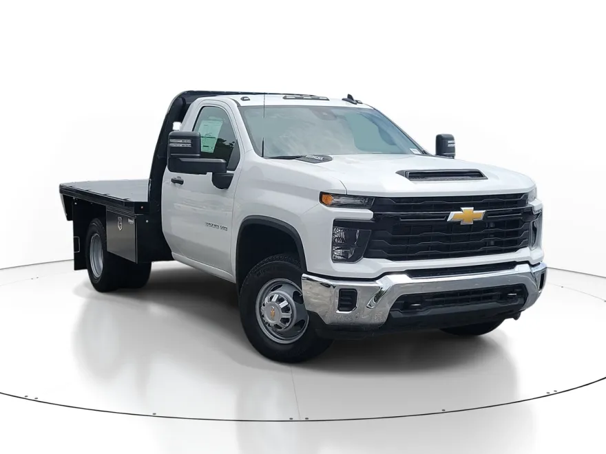 2025 Chevrolet Silverado 3500HD Work Truck photo 1