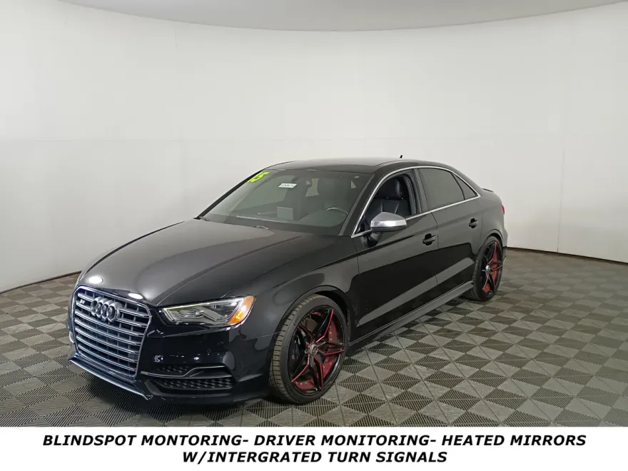 2015 Audi S3 Prestige photo 1