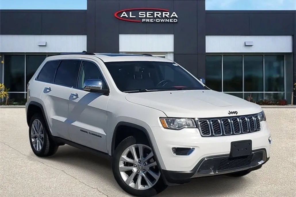 2017 Jeep Grand Cherokee Limited photo 1