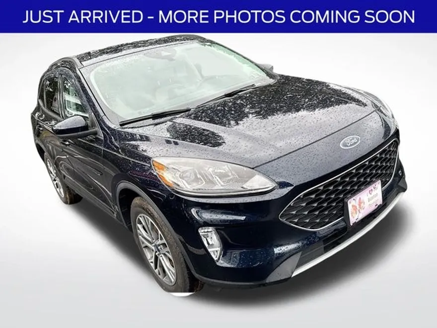 2021 Ford Escape SEL photo 1