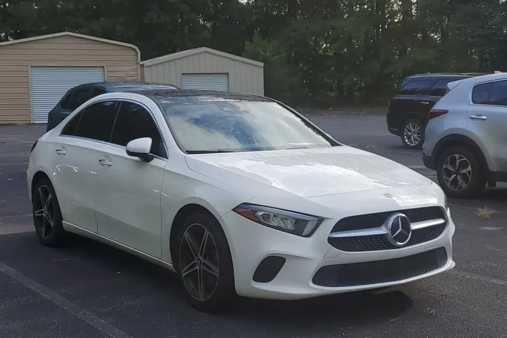 2019 Mercedes Benz A 220 photo 1