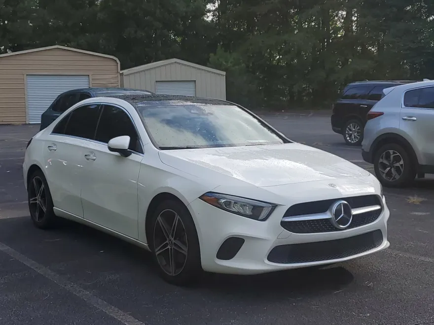 2019 Mercedes Benz A 220 photo 1