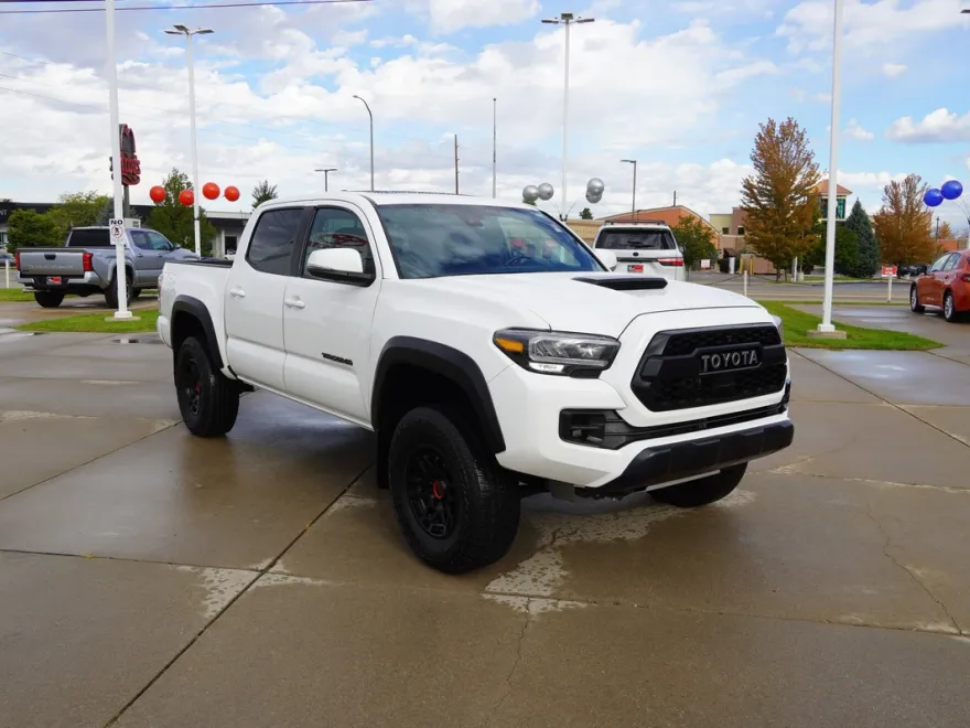 2023 Toyota Tacoma TRD Pro photo 1