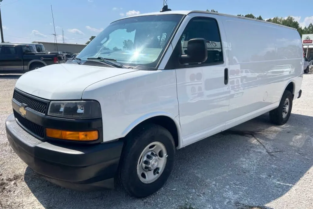 2019 Chevrolet Express 2500 Cargo Van photo 1