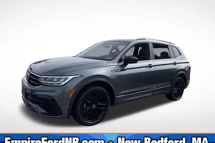 2022 Volkswagen Tiguan SE R-Line Black photo 1