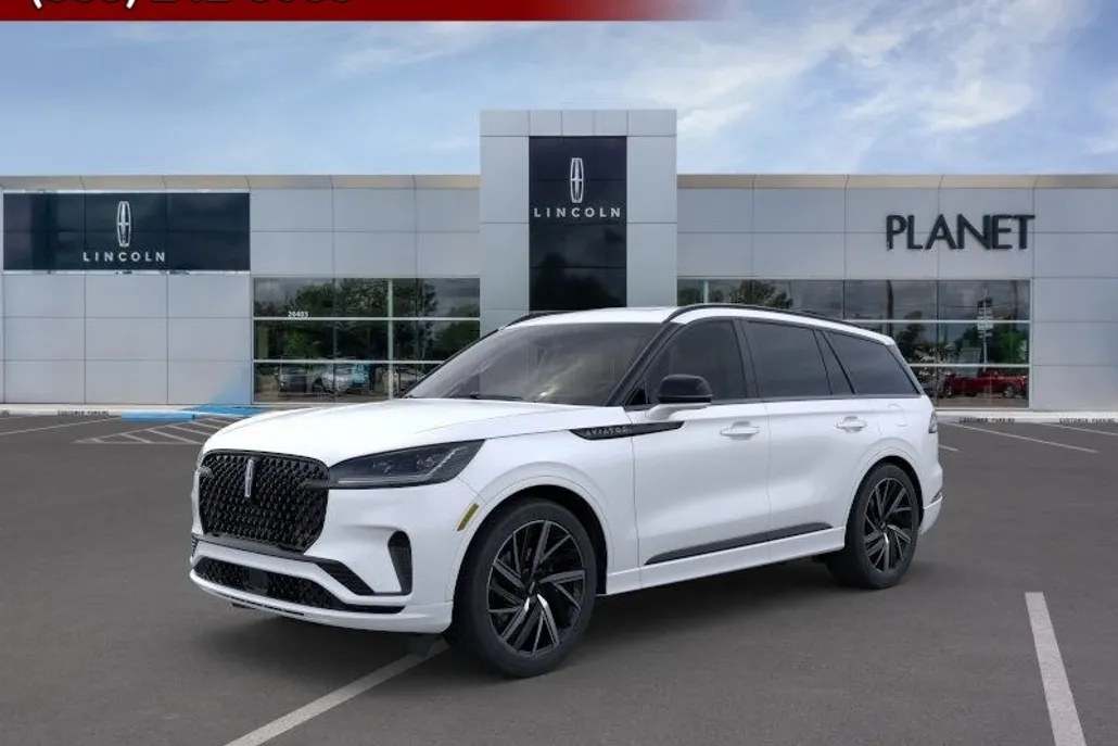 2025 Lincoln Aviator Black Label photo 1