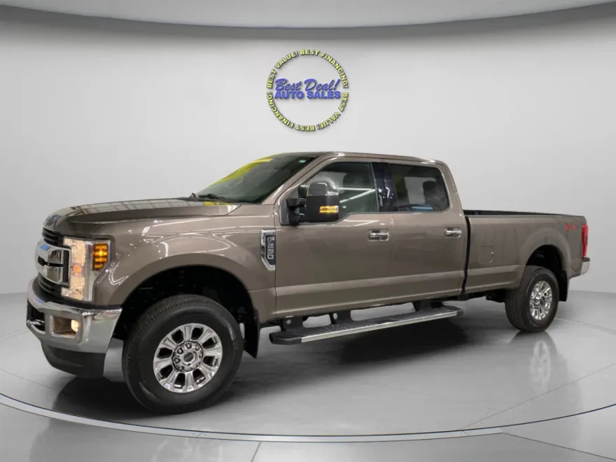 2019 Ford F-250 XLT photo 1