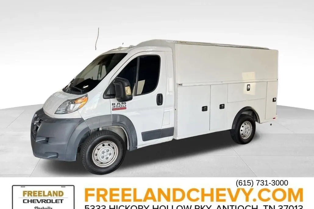 2017 Ram ProMaster 3500 Cutaway photo 1