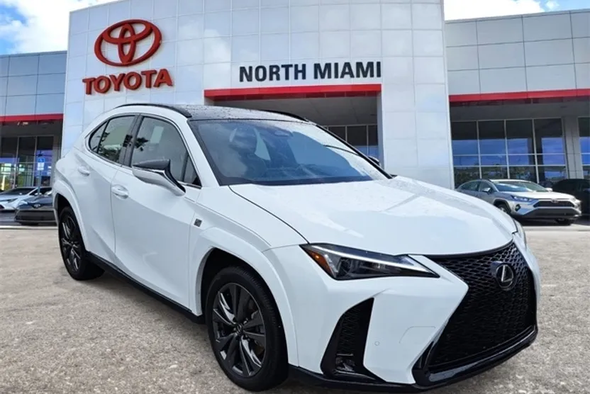 2025 Lexus UX F SPORT Design photo 1