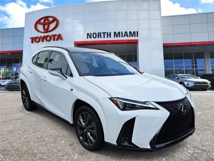2025 Lexus UX F SPORT Design photo 1