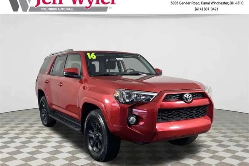 2016 Toyota 4Runner SR5 photo 1