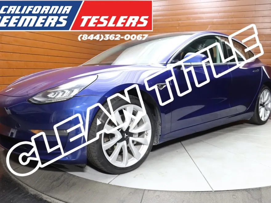 2020 Tesla Model 3 Long Range photo 1