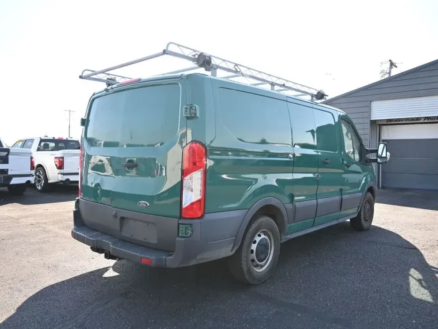2017 Ford Transit photo 1