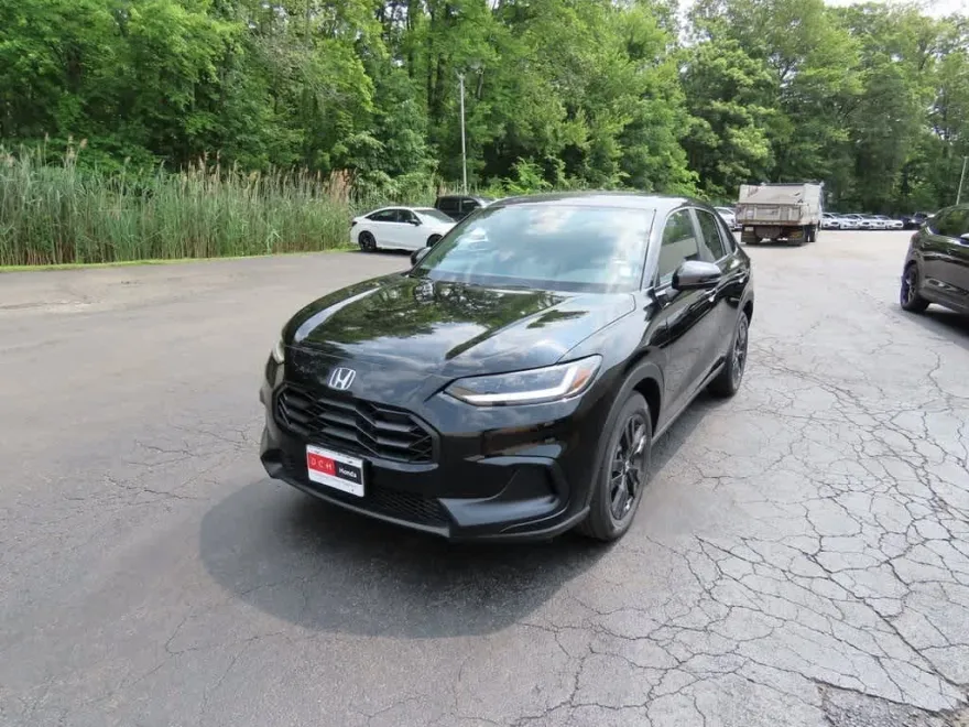 2026 Honda HR-V Sport photo 1
