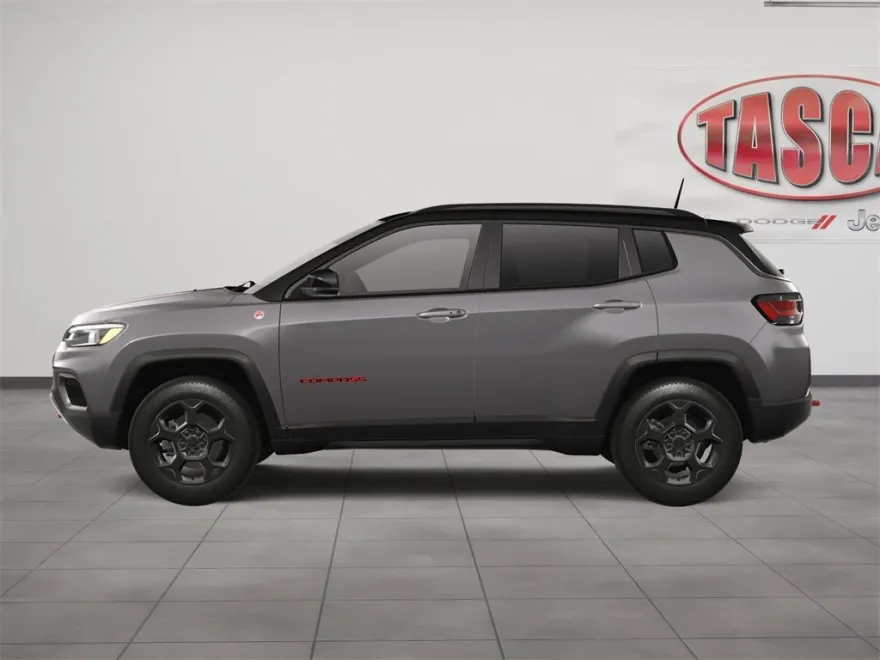 2023 Jeep Compass Trailhawk photo 1
