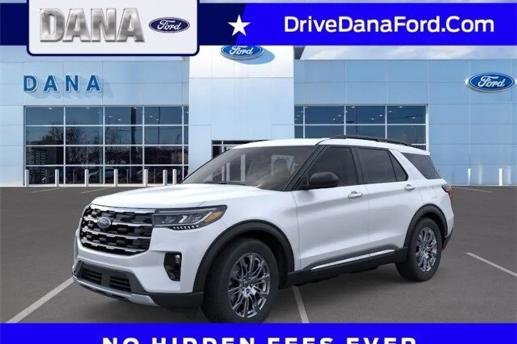2025 Ford Explorer photo 1