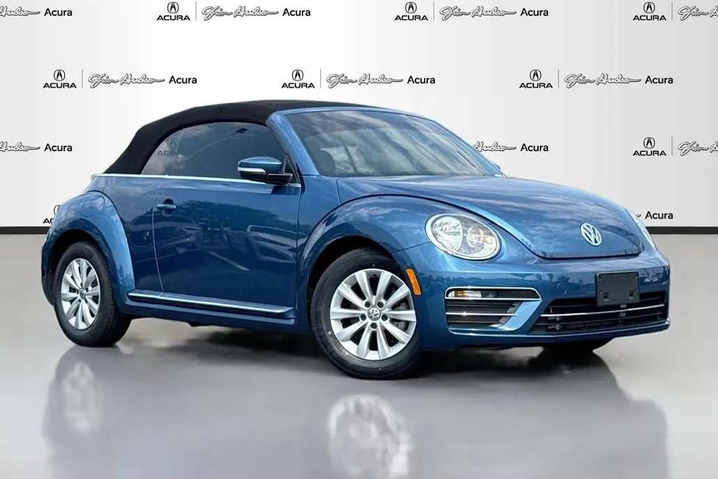 2019 Volkswagen Beetle Convertible S photo 1