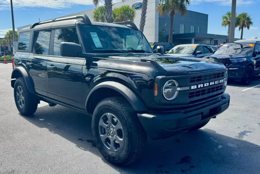 2025 Ford Bronco Big Bend photo 1