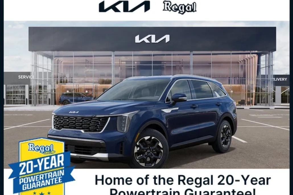 2025 Kia Sorento S photo 1