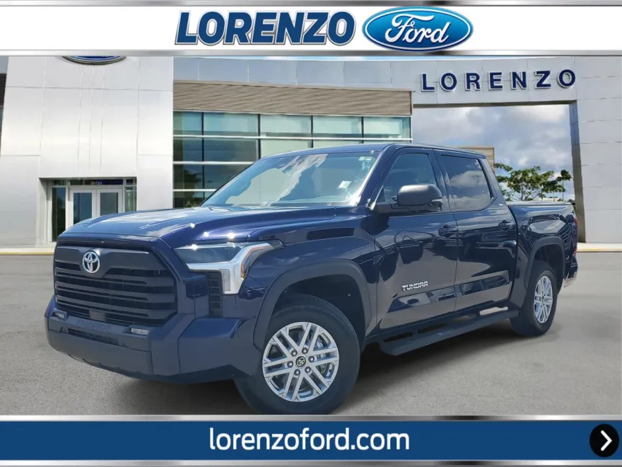 2024 Toyota Tundra SR5 CrewMax photo 1