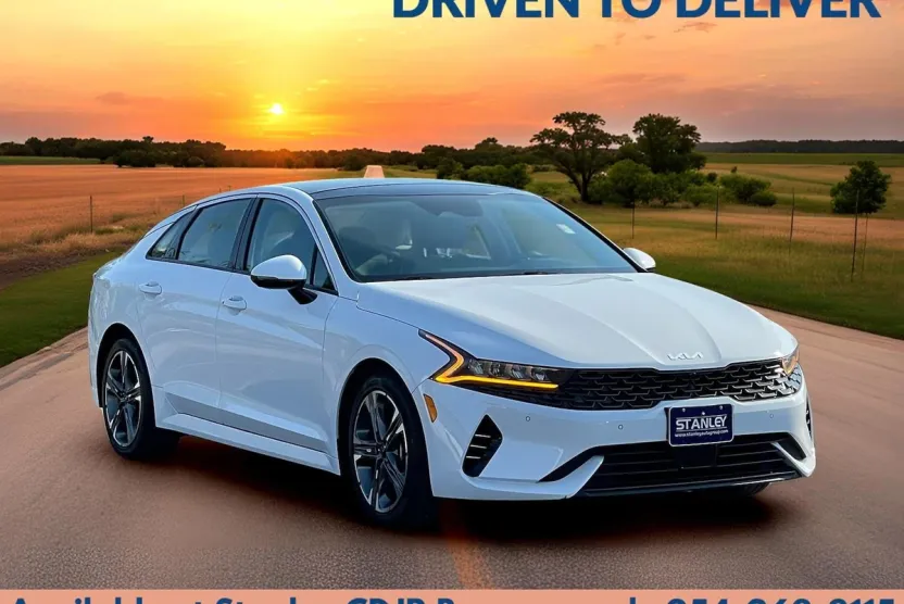 2023 Kia K5 EX photo 1