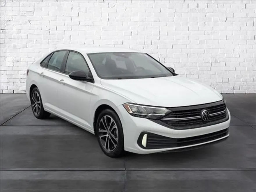 2024 Volkswagen Jetta 1.5T Sport photo 1