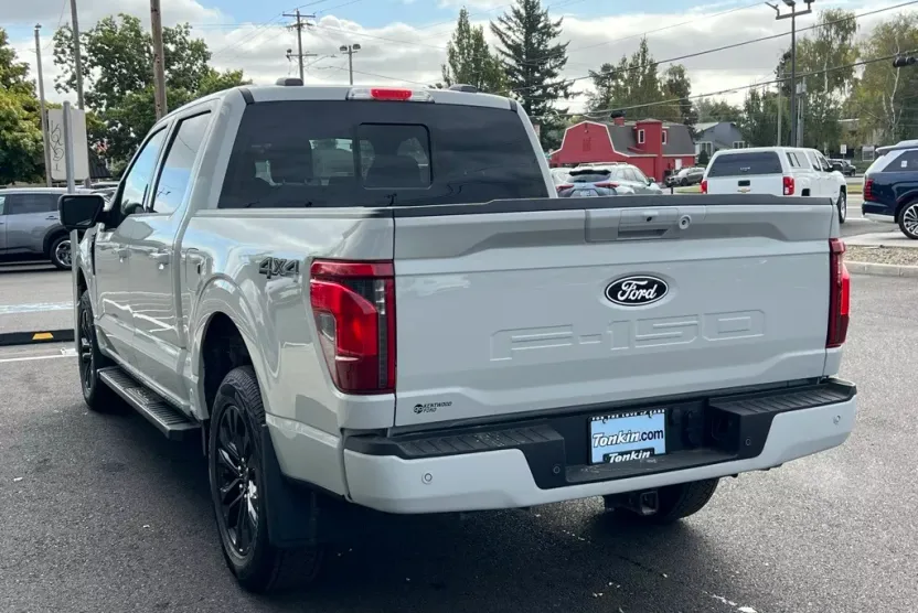 2024 Ford F-150 XLT photo 1