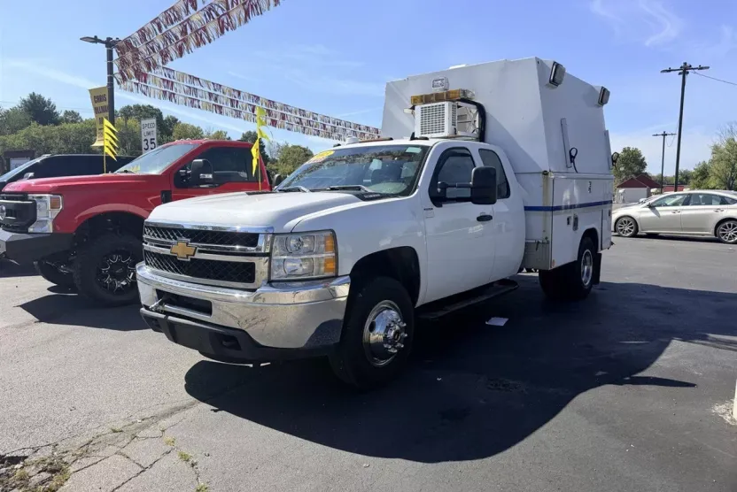 2013 Chevrolet Silverado 3500HD Work Truck photo 1