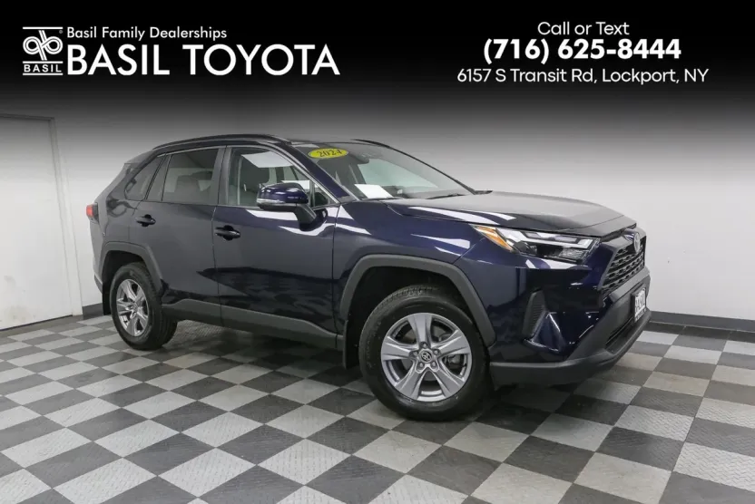 2024 Toyota RAV4 XLE photo 1