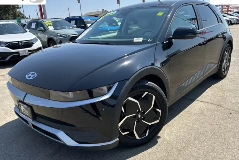 2022 Hyundai Ioniq 5 SEL photo 1