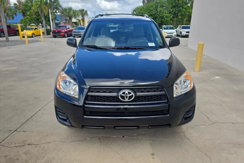 2009 Toyota RAV4 Base photo 1
