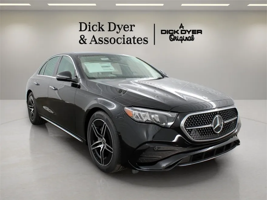 2025 Mercedes Benz E 350 Sedan photo 1