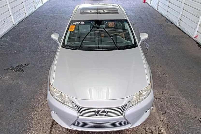 2013 Lexus ES 350 photo 1