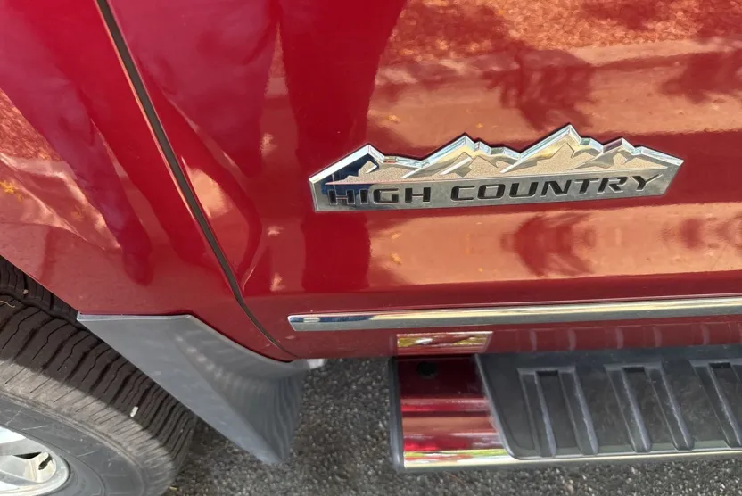 2015 Chevrolet Silverado 3500HD High Country photo 1