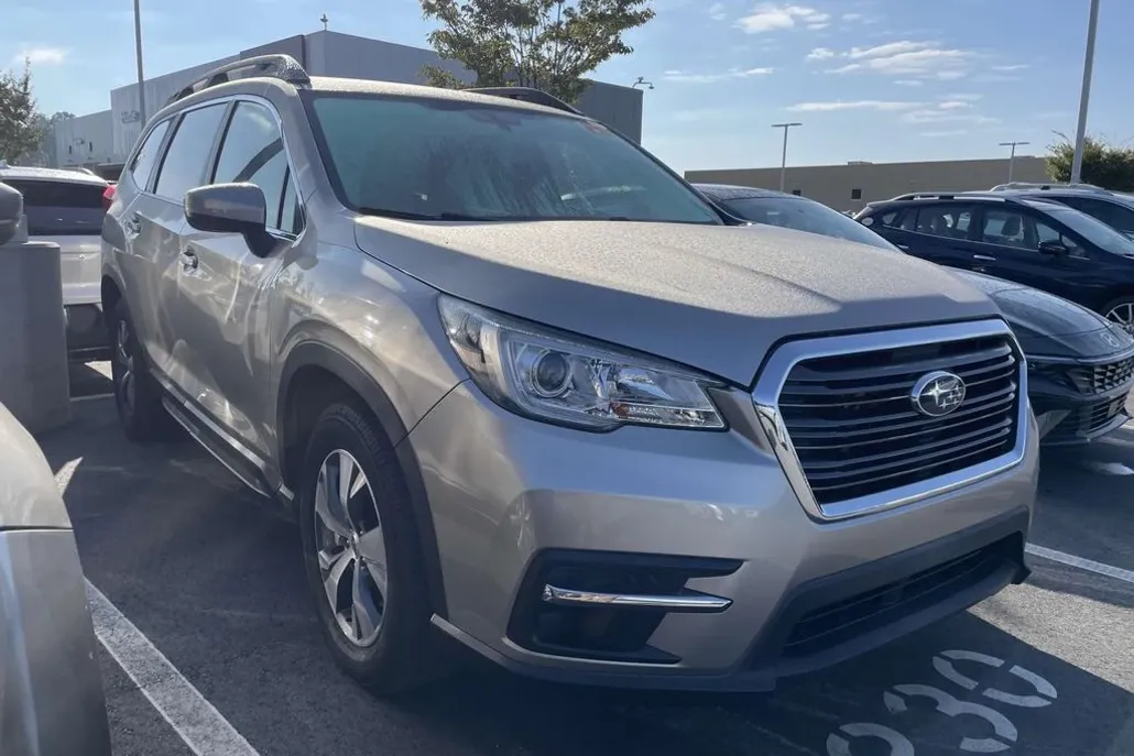 2020 Subaru Ascent Premium photo 1