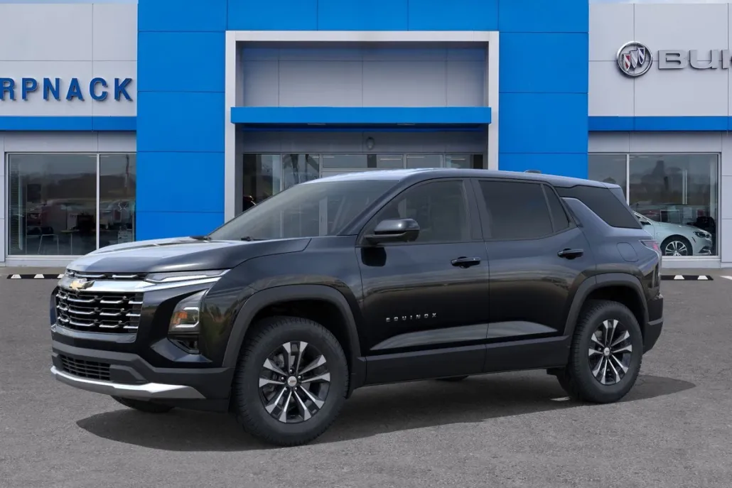 2026 Chevrolet Equinox LT photo 1