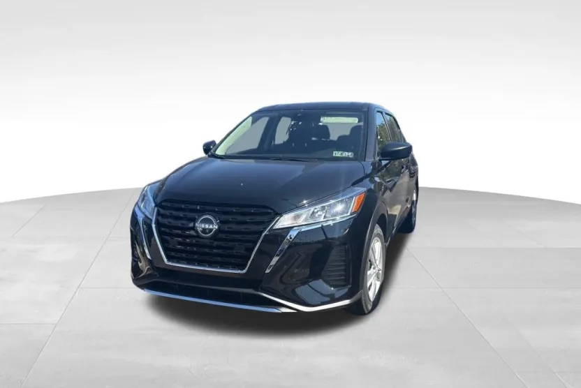 2024 Nissan Kicks S photo 1