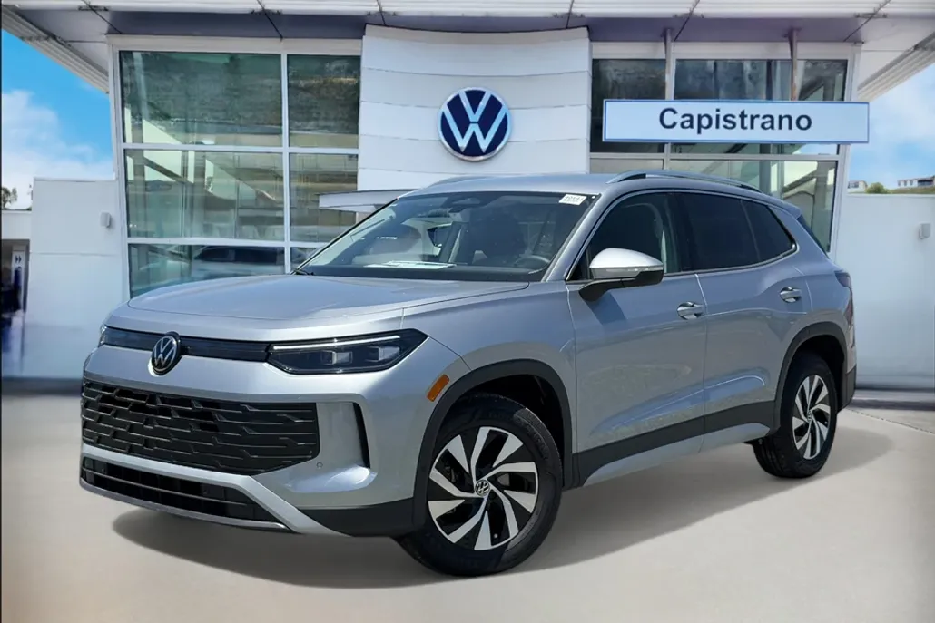 2025 Volkswagen Tiguan S photo 1