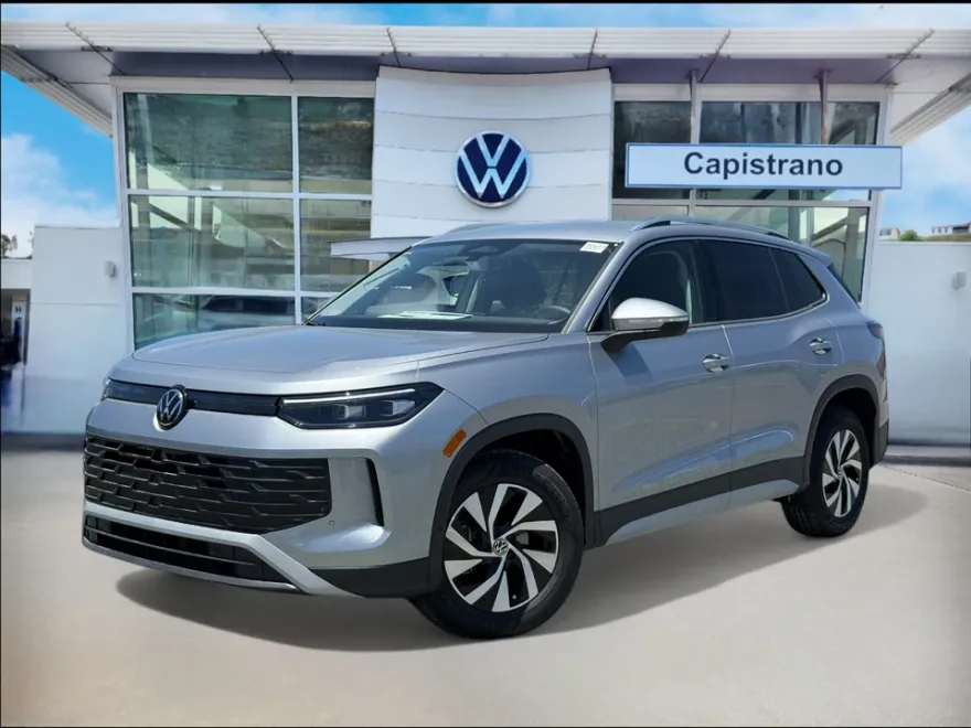2025 Volkswagen Tiguan S photo 1