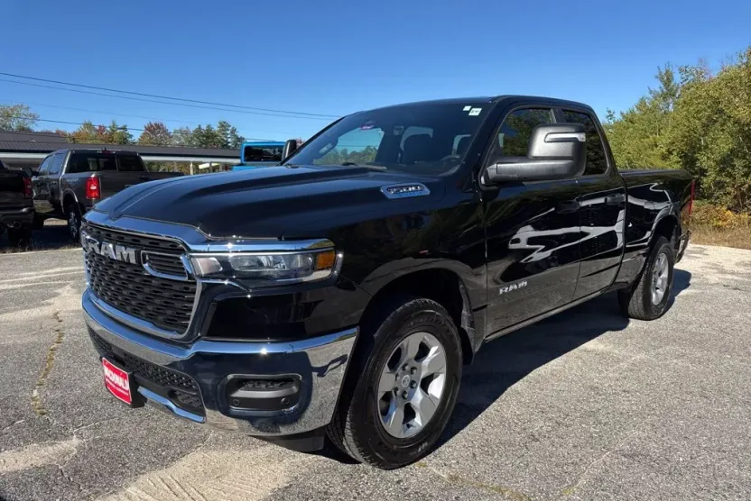 2025 Ram 1500 Tradesman photo 1