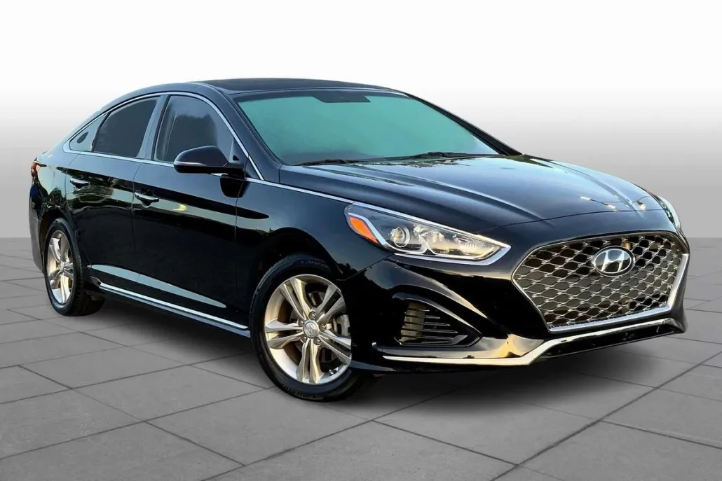 2018 Hyundai Sonata Sport photo 1