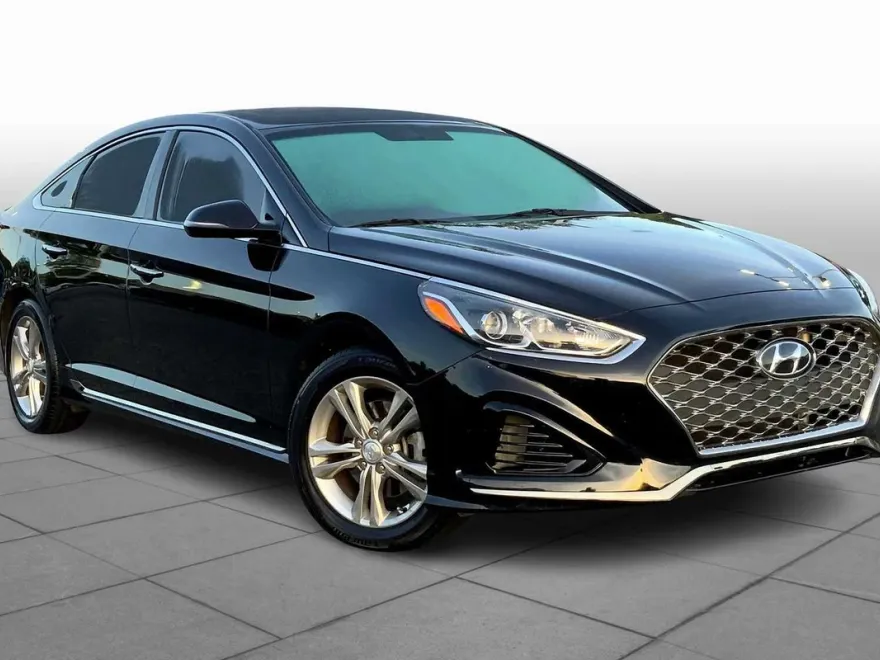 2018 Hyundai Sonata Sport photo 1